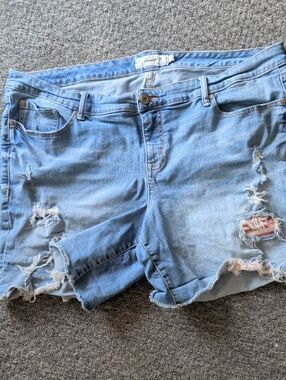 Torrid jean shorts distressed with red and white stripes